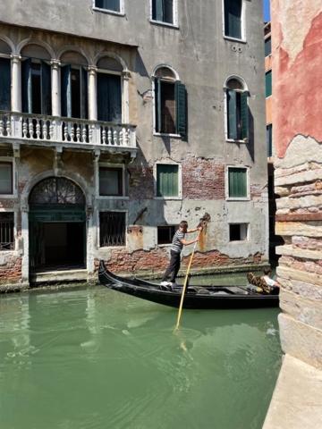 San Marco Apartment With Canal View Βενετία Εξωτερικό φωτογραφία