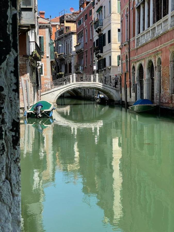 San Marco Apartment With Canal View Βενετία Εξωτερικό φωτογραφία